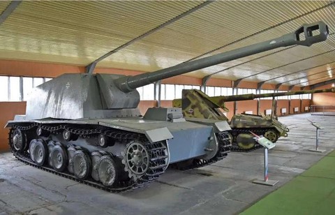 坦克世界埃米尔用什么炮[图1]